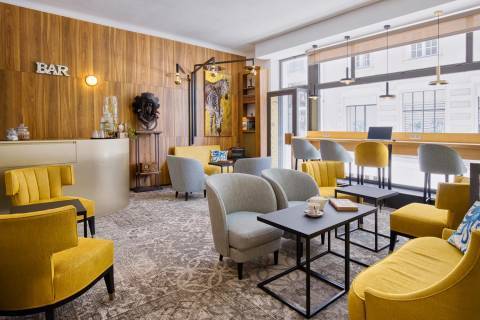Best Western Hôtel Graslin à Nantes | Niveau 0 | Bar avec lounge | Thème : Jules Verne et les machines de l'île Best Western Hôtel Graslin à Nantes | Niveau 0 | Bar avec lounge | Thème : Jules Verne et les machines de l'île