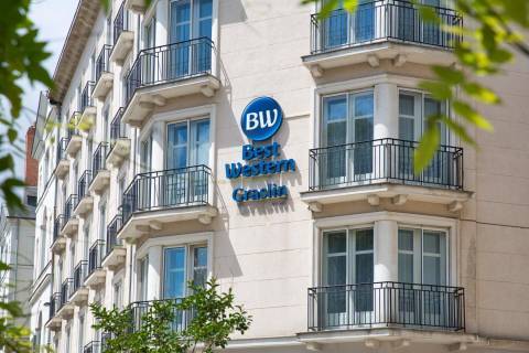 Best Western Hôtel Graslin à Nantes | Vue de la façade extérieure Best Western Hôtel Graslin à Nantes | Vue de la façade extérieure